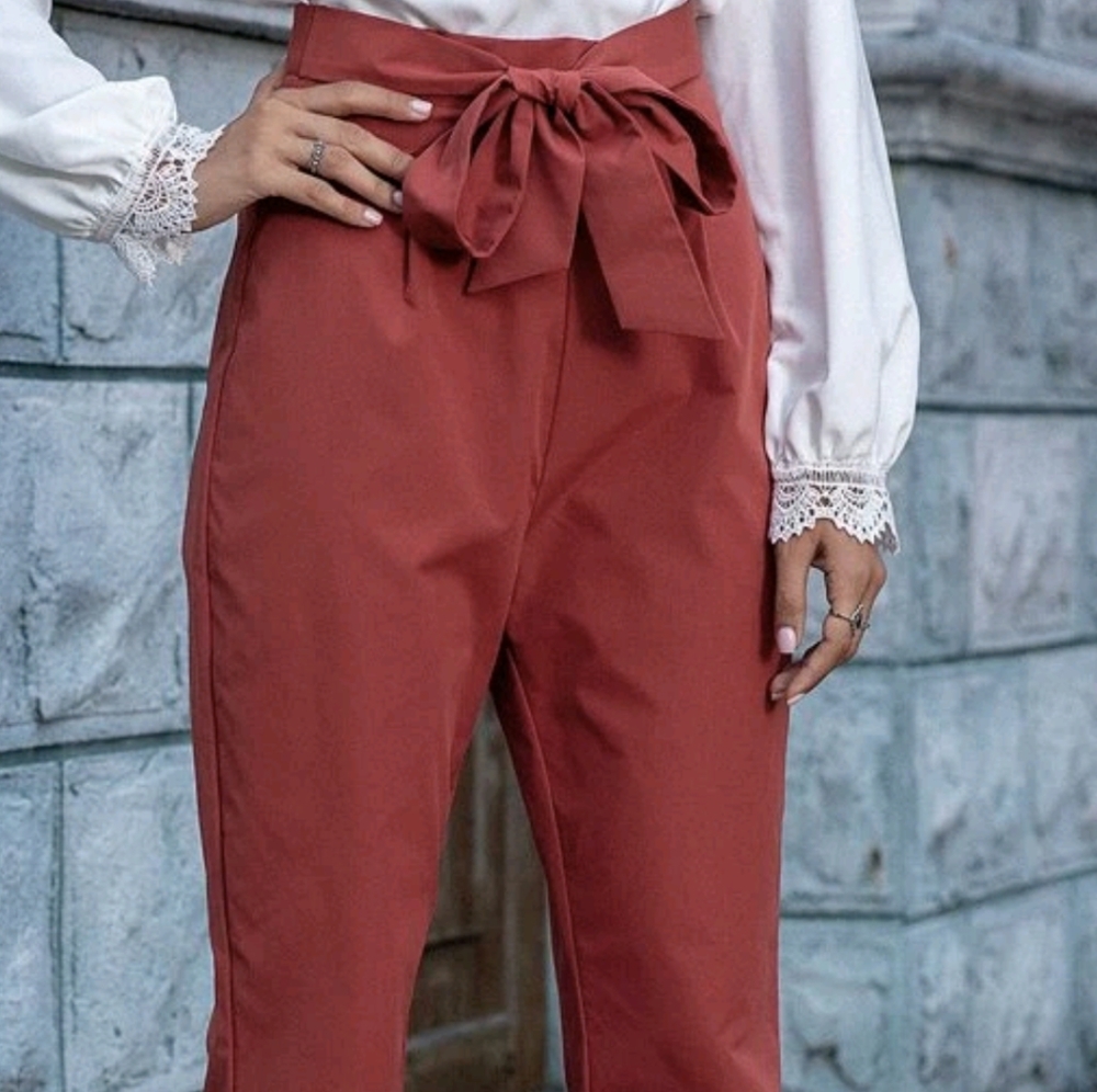 Tie front zip back tapered pants